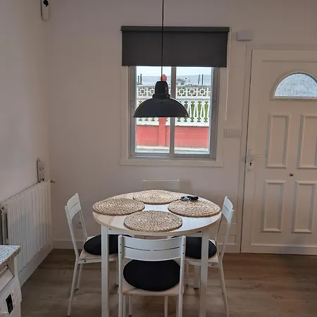 Apartamento Vivienda Entera En *